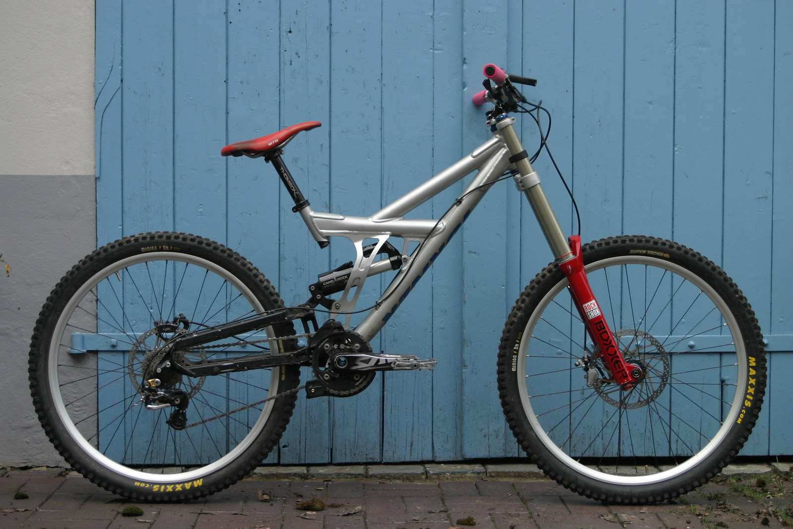 Turner downhill bike Clearance
