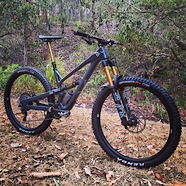 2019 YT Jeffsy 29 CF Pro Race