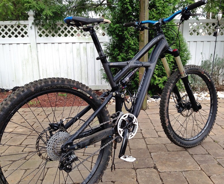 specialized enduro comp 2012