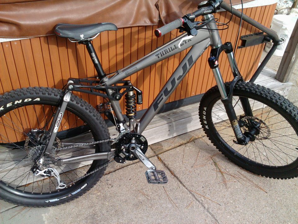 fuji thrill mountain bike