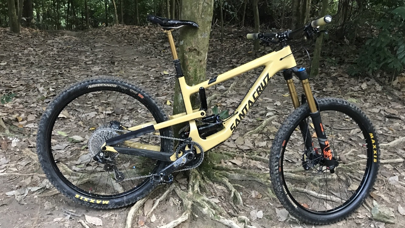 Santa Cruz Nomad 4 - jmang's Bike Check - Vital MTB