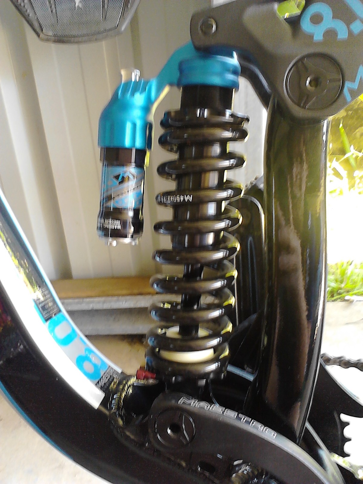 Giant Glory 2012 1 alex_bragg's Bike Check Vital MTB