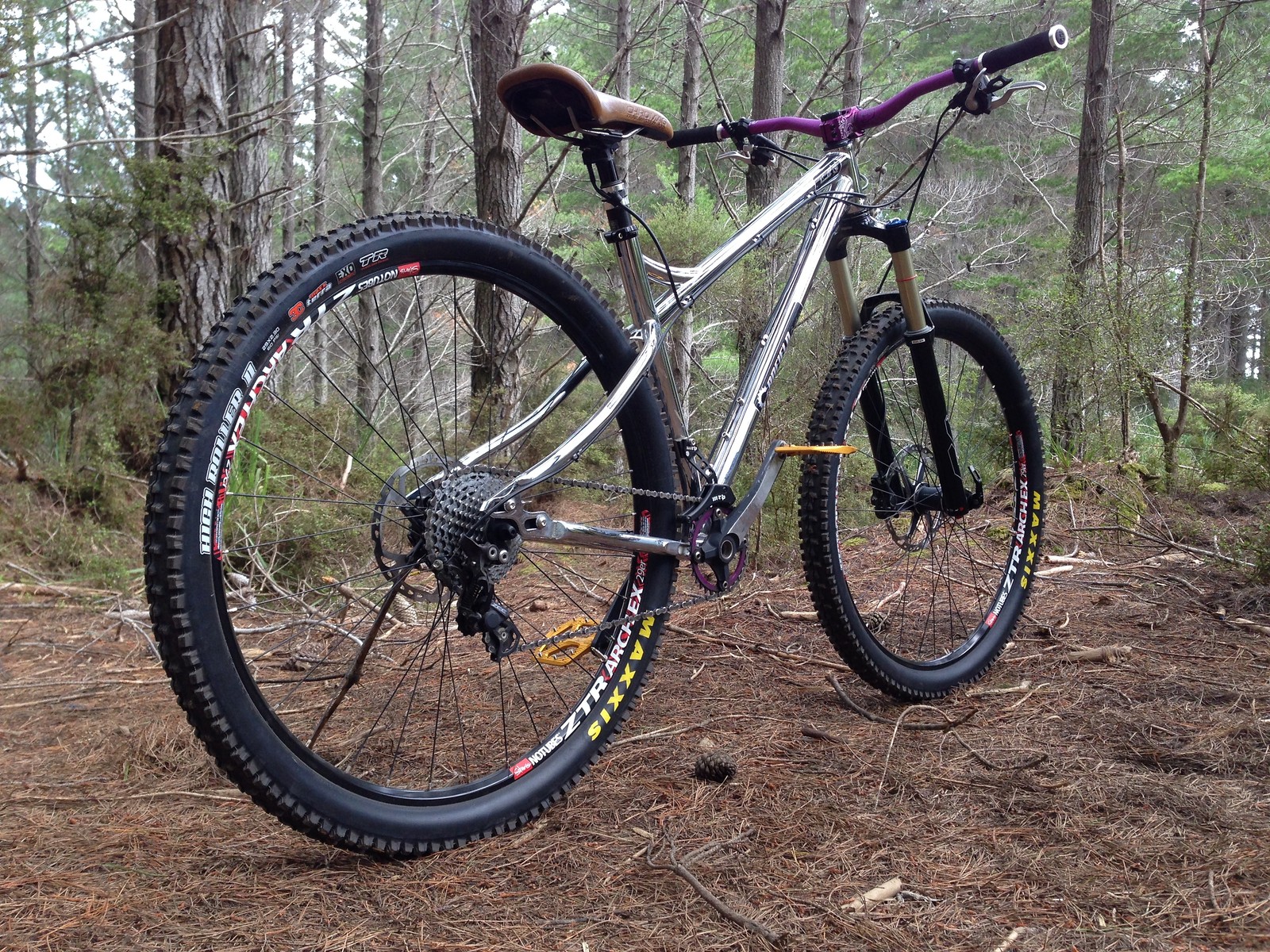 Canfield Brothers Nimble 9 astnz's Bike Check Vital MTB