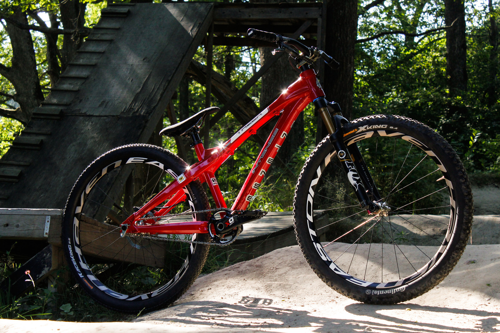 Intense Tazer HT - Lustfeldt's Bike Check - Vital MTB