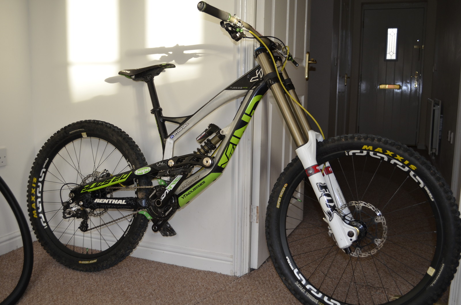 yt tues 2.0 comp 2014