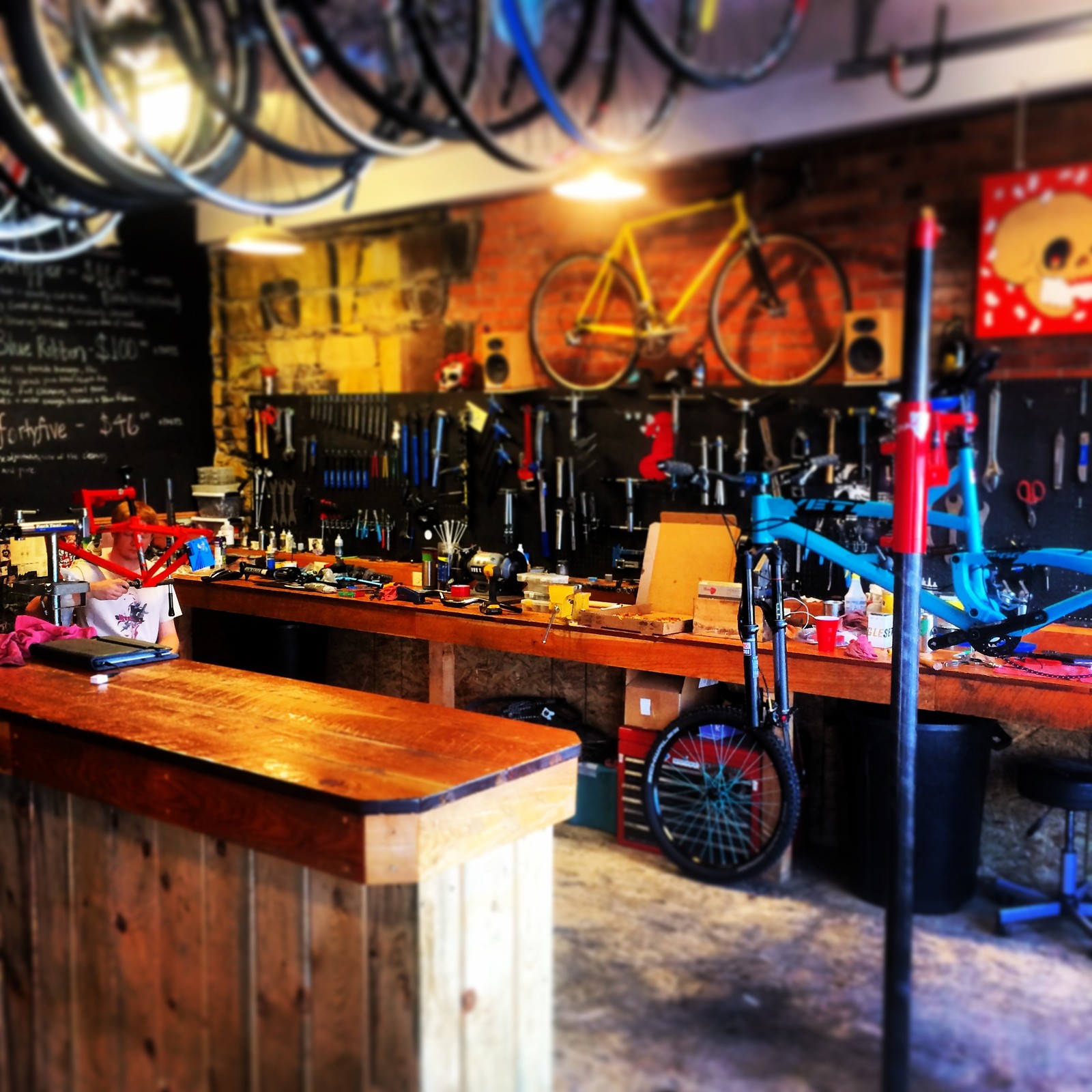 Build Treatment The Garage Mountain Biking Pictures Vital MTB