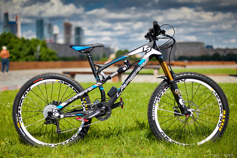 Lapierre Spicy 916 ei - Troylee's Bike Check - Vital MTB