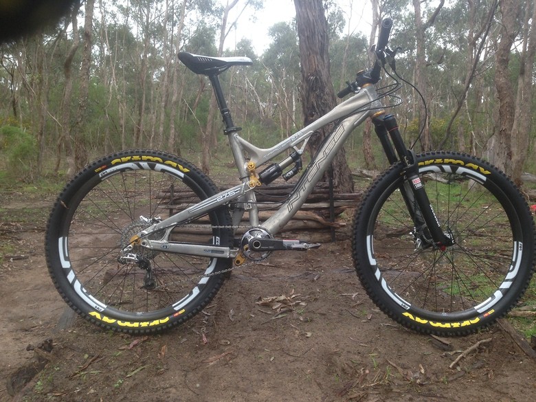 2013 intense tracer 275