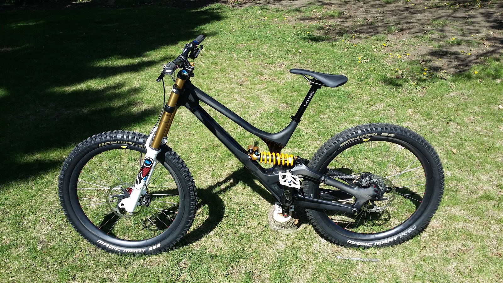 2015 Specialized S Works Demo 8 Öhlins fork damper jetski77's Bike Check Vital MTB