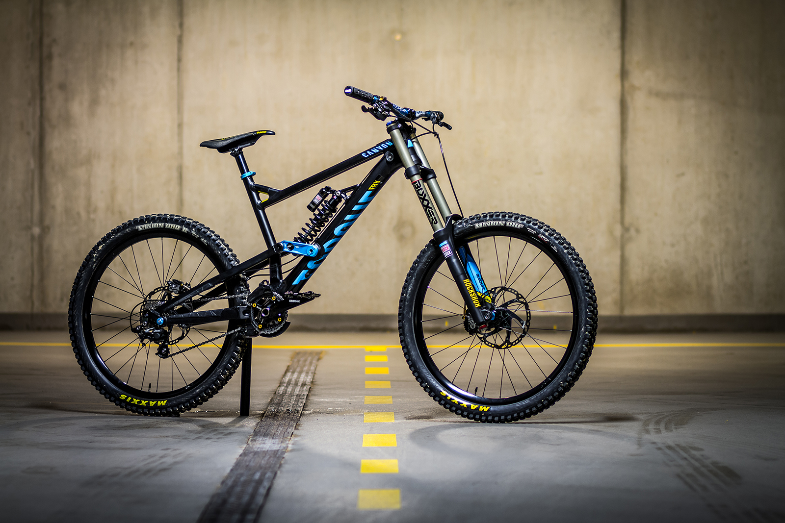 Canyon Torque FRX '13 czajko's Bike Check Vital MTB