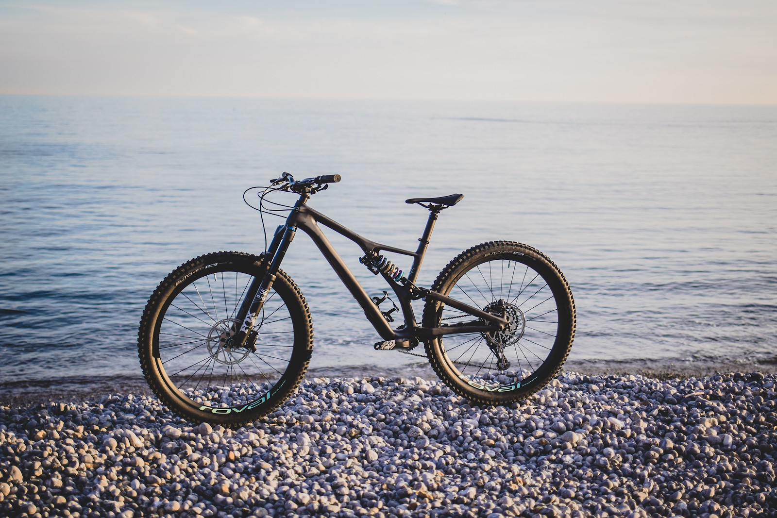 specialized stumpjumper evo pro carbon