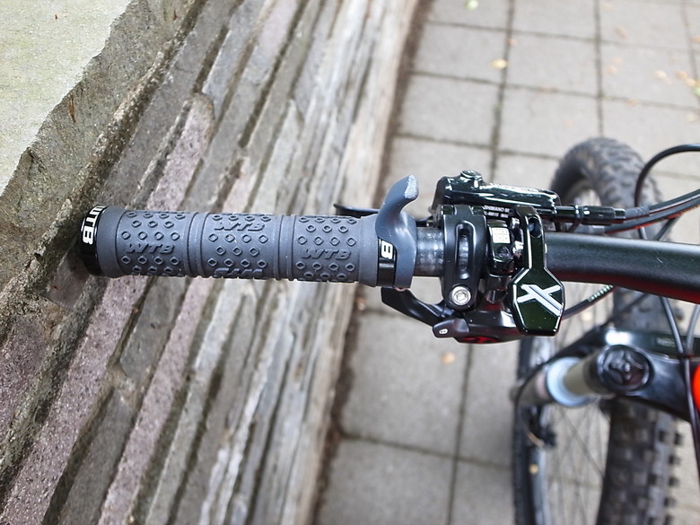 Gt Zaskar Carbon Elite Neon Colors Hiroaki S Bike Check Vital Mtb