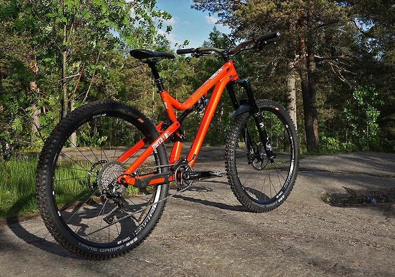 commencal meta orange