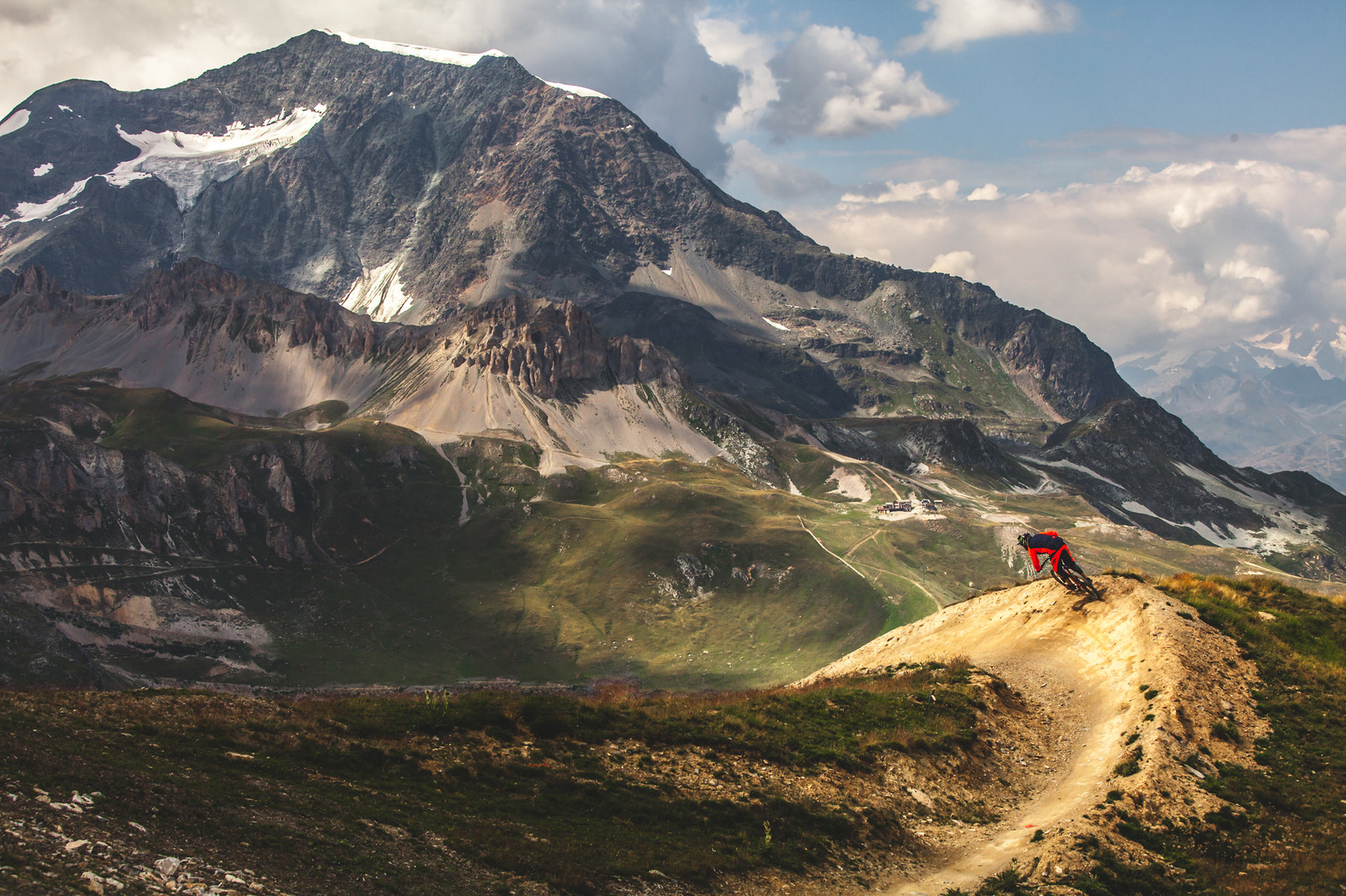 South Crew on road ep4 - Tignes Bike Park - South Crew ...