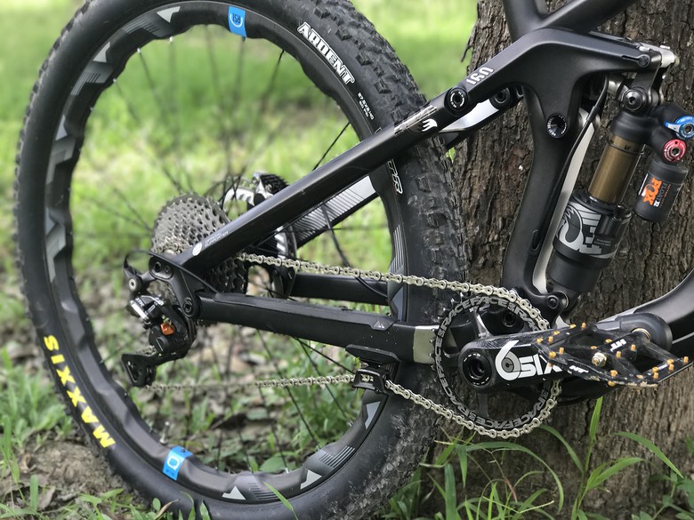 Canyon Strive Cf Custom Build Eric Pan S Bike Check Vital Mtb