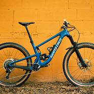Santa Cruz Hightower V2 - The Blue Devil