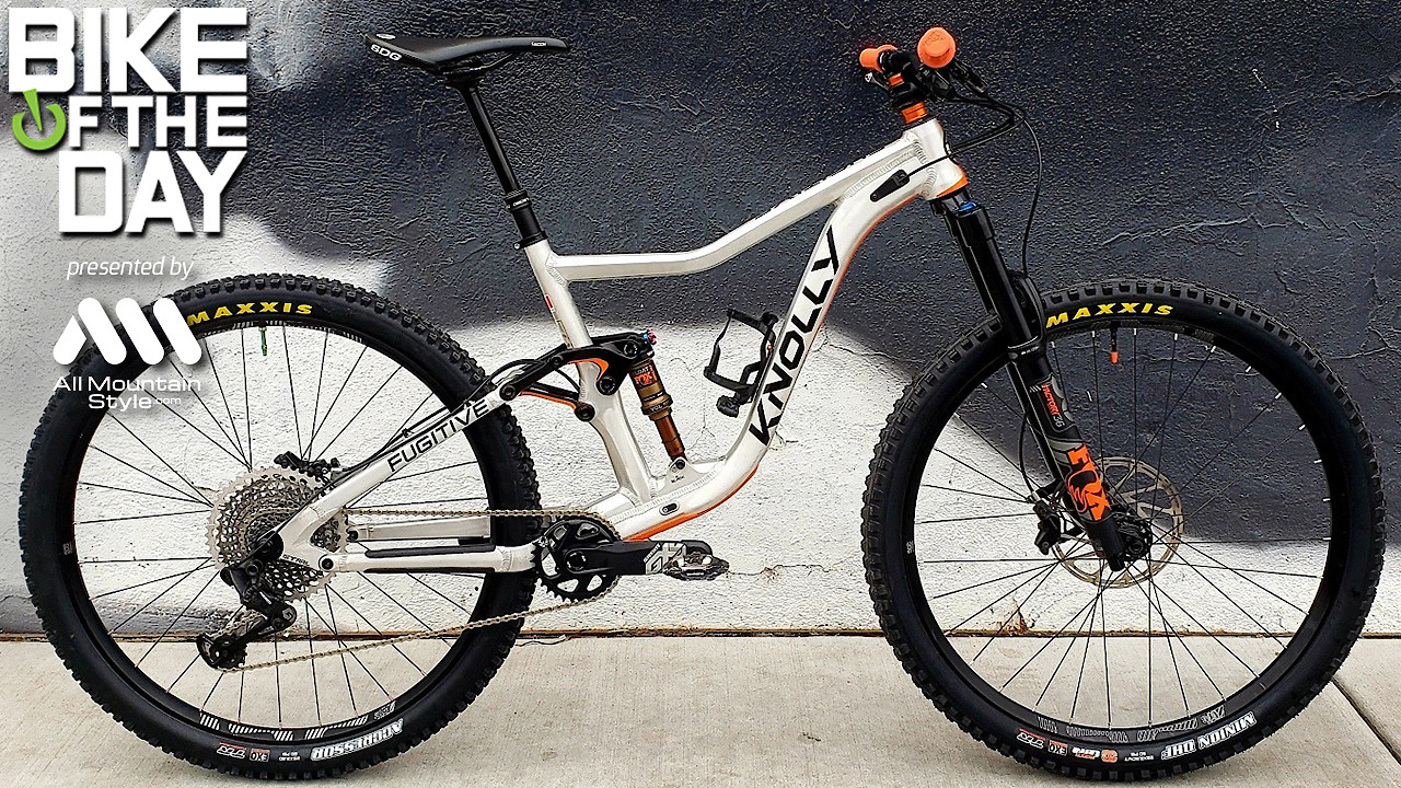 s1600 Fugitive ST FB.jpg?VersionId=CYOmi KRUgT kN2g12np2TZ0Q