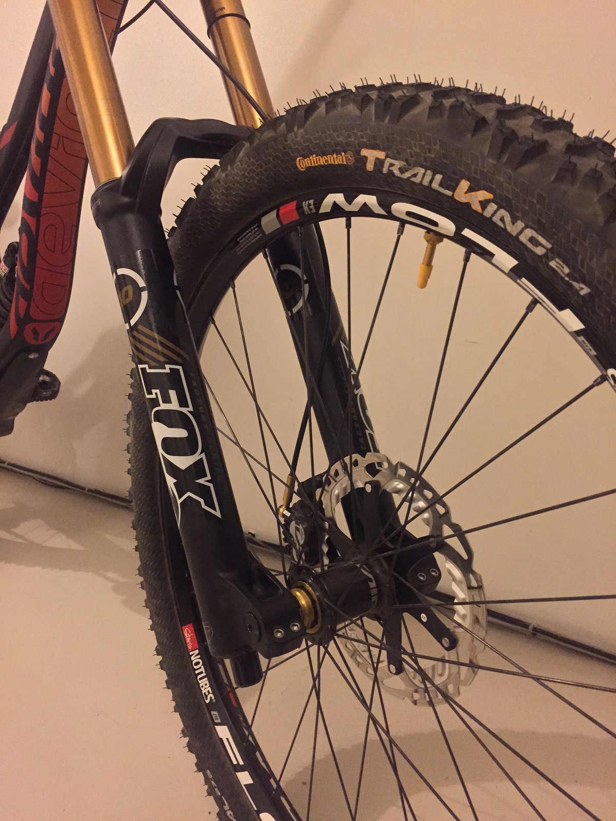 2015 Devinci Wilson 650b jib_walrus's Bike Check Vital MTB