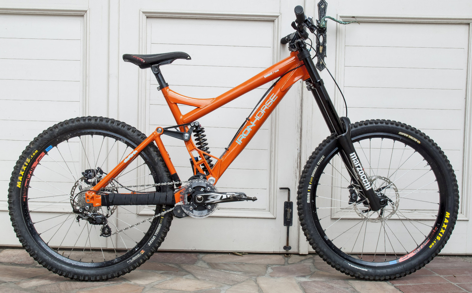 Ironhorse Sunday Team - Rocko6's Bike Check - Vital MTB