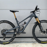 YT Jeffsy 29 Pro Race - mini-enduro fiend
