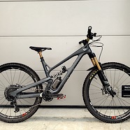 YT Jeffsy 29 Pro Race - mini-enduro fiend
