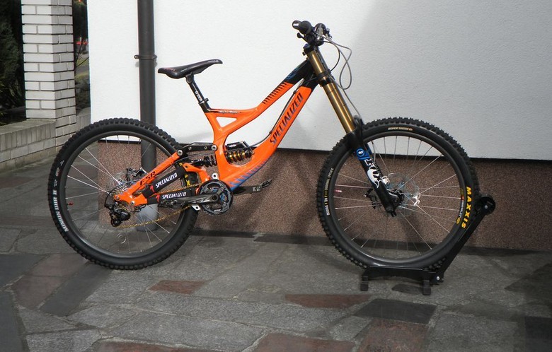 13 Specialized Demo 8 Tld Limited Edition Camaro17 S Bike Check Vital Mtb