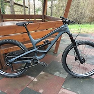YT Capra CF 2018