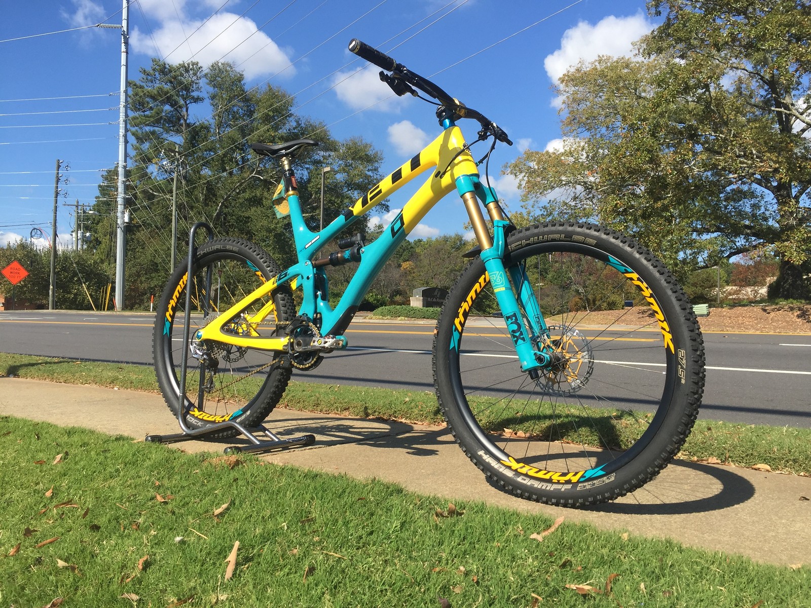 kona dew e 2023