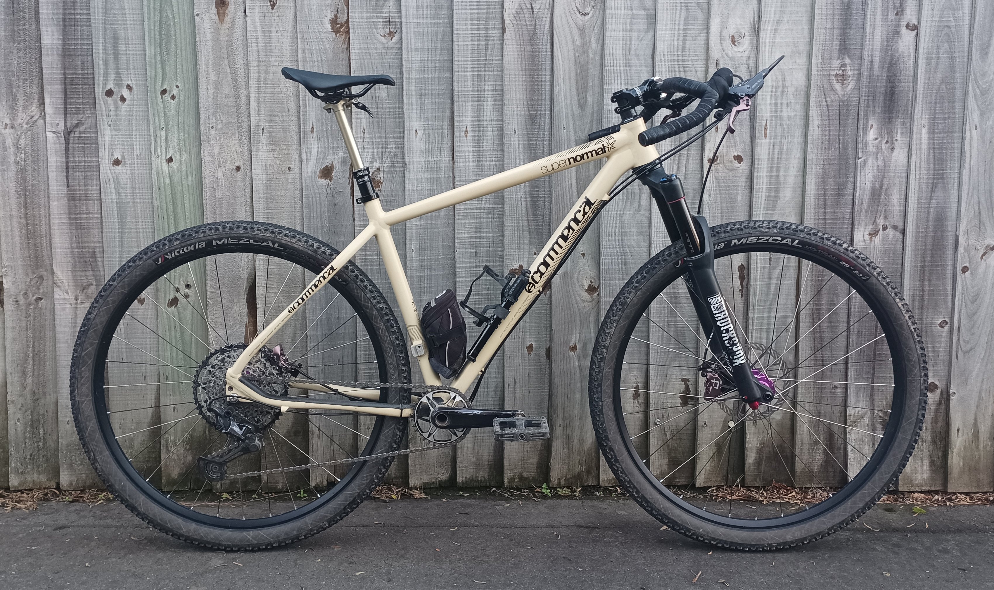 Commencal SuperNormal - Grovel bike - AgrAde's Bike Check - Vital MTB