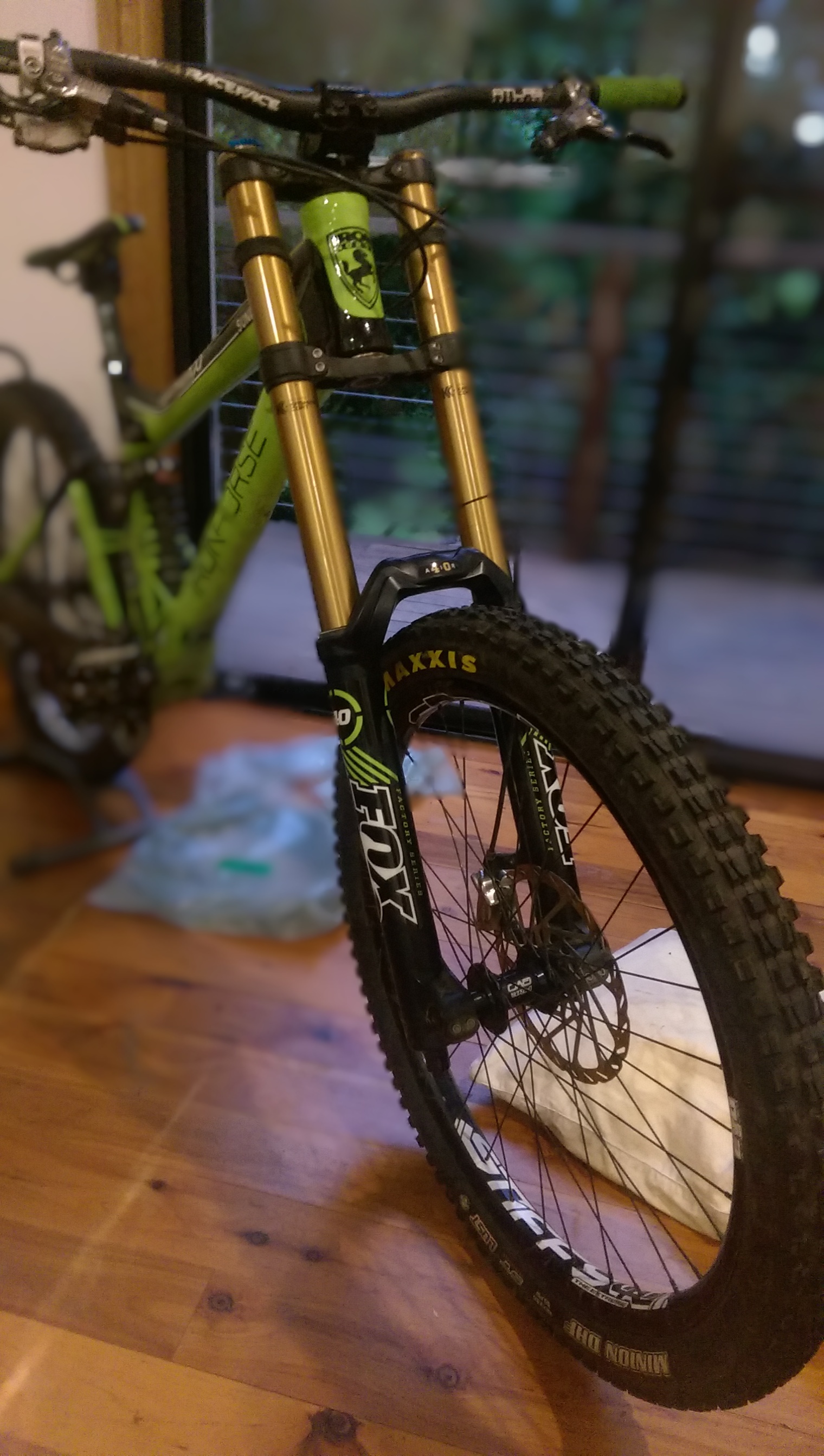 パーツ IRONHORSE AZURE Mtb Fox race face IRONHORSE AZURE Mtb Fox race face Iron Horse Azure Expert