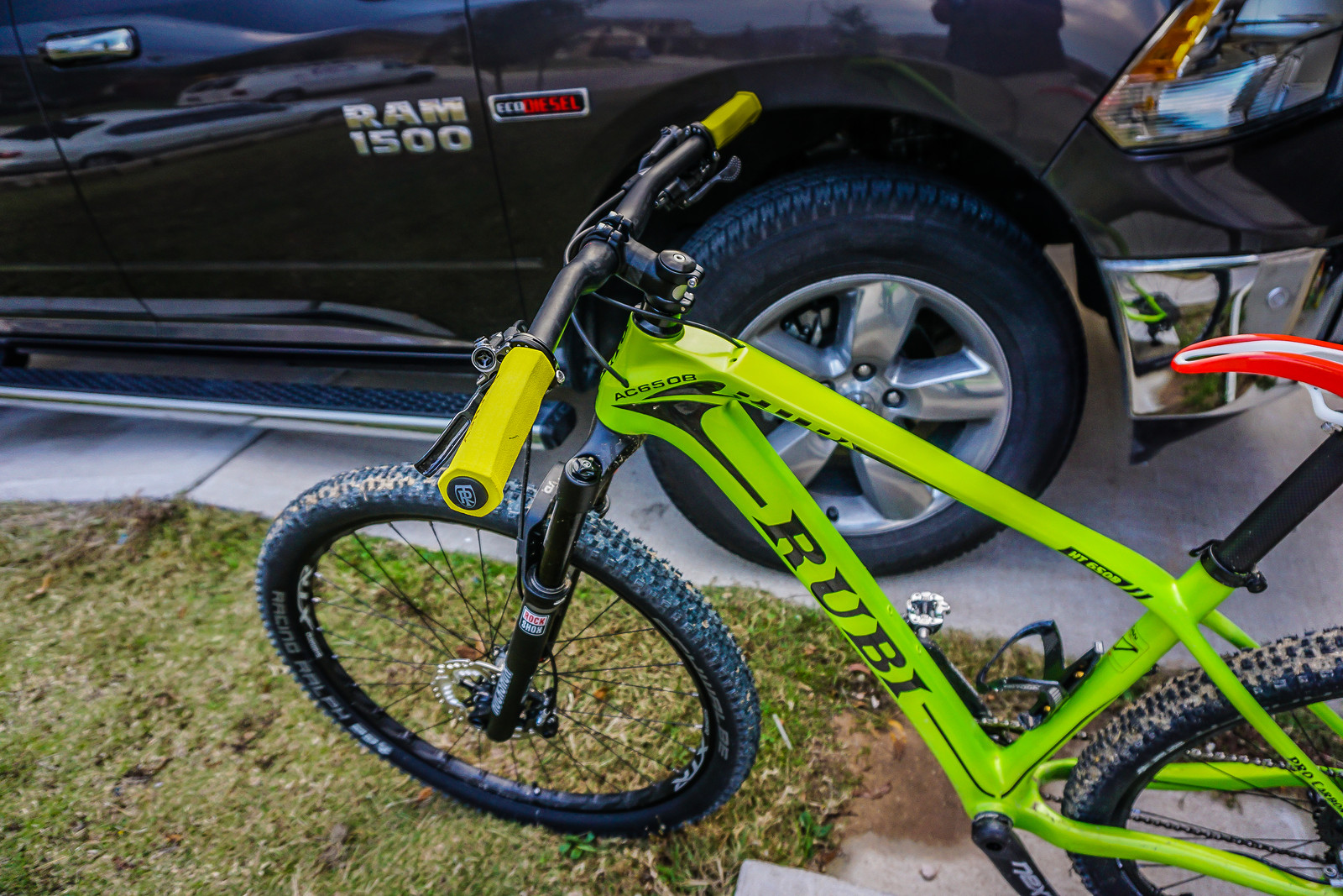 chinese carbon bike build