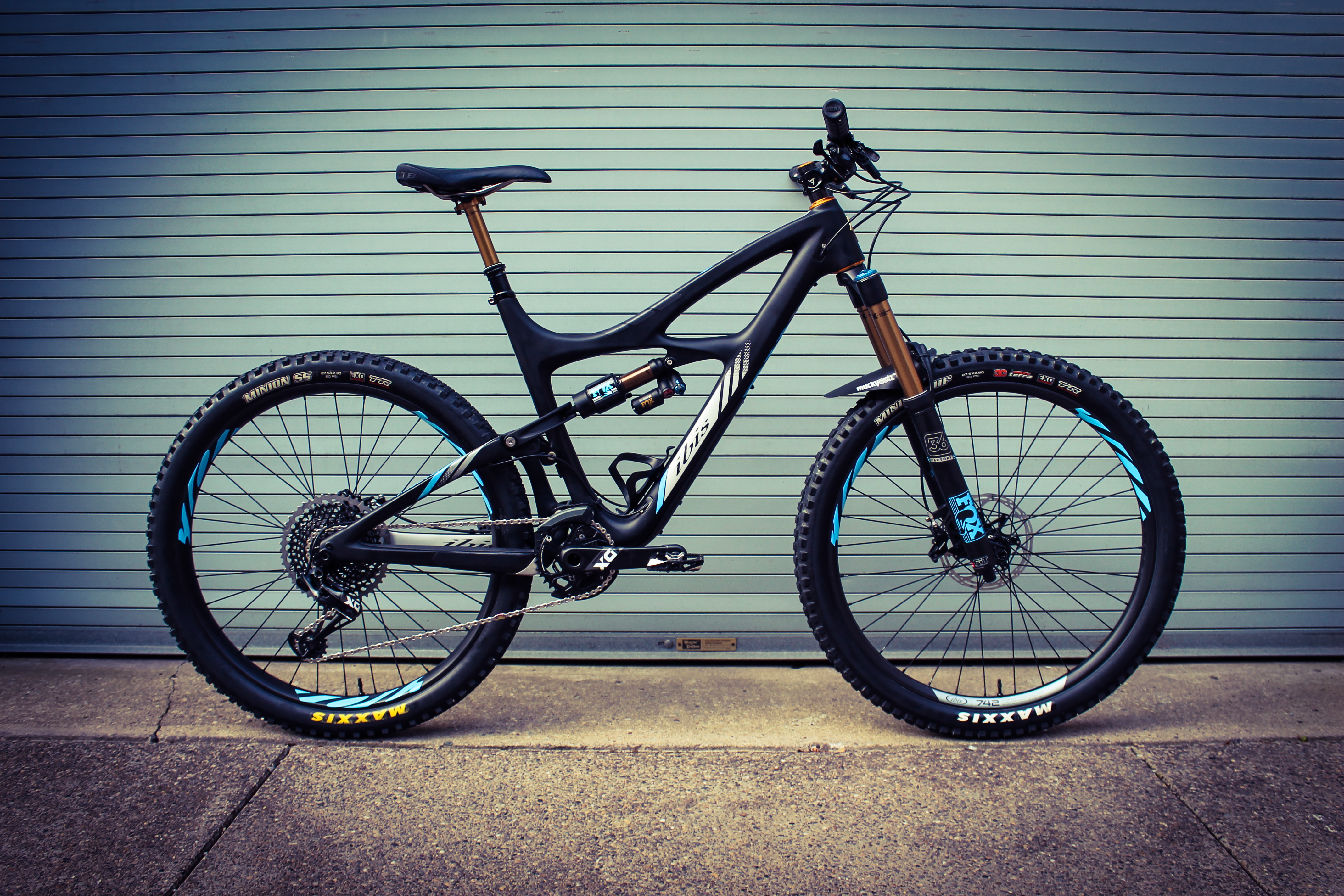 Ibis Mojo HD3 TRAILFLO bikes's Bike Check Vital MTB