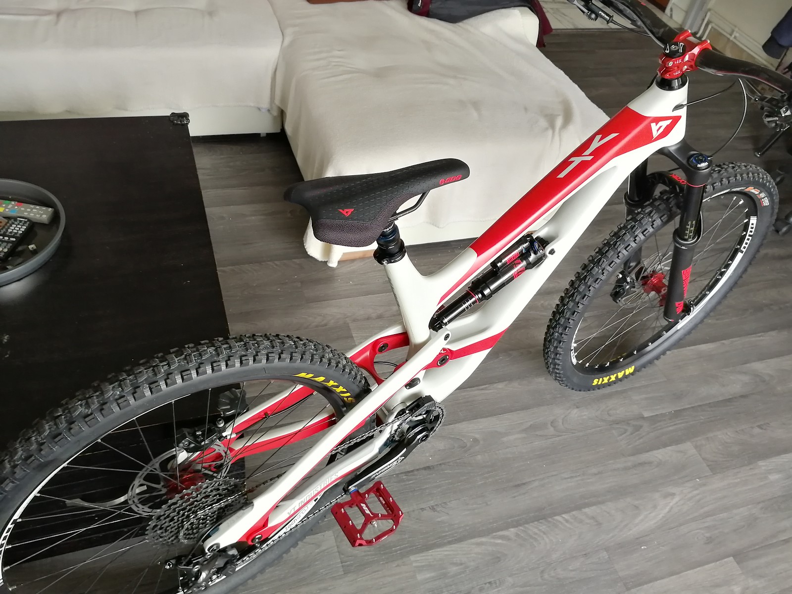 yt capra 2018 cf
