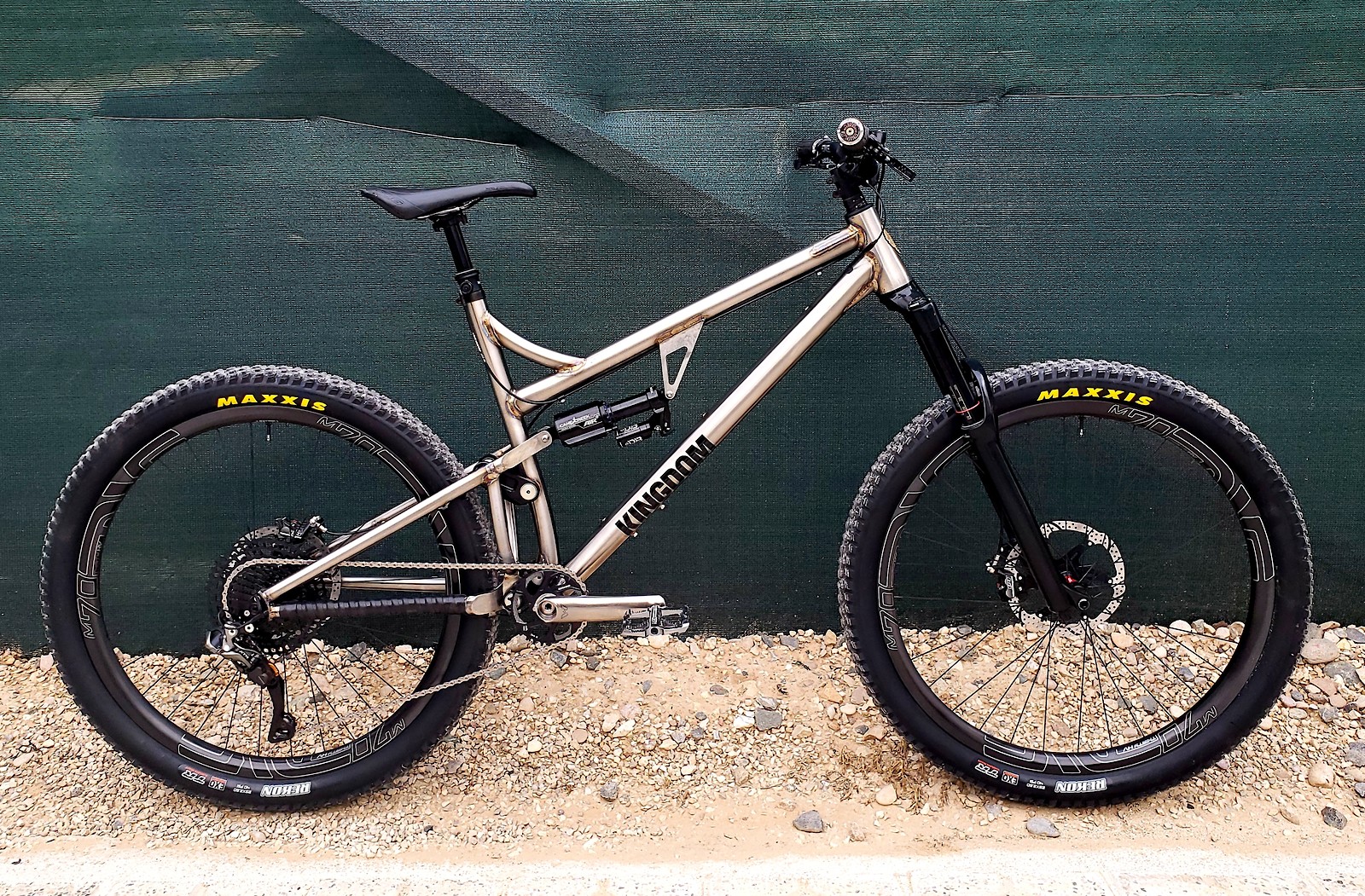 Kingdom Vendetta 29er FS MWasson's Bike Check Vital MTB
