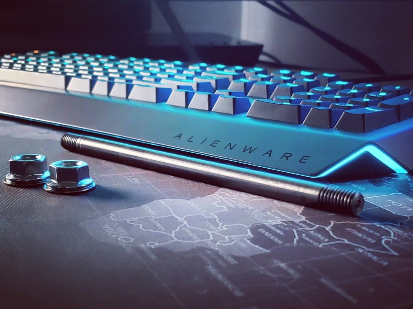 Custom solid Titanium rear axle.