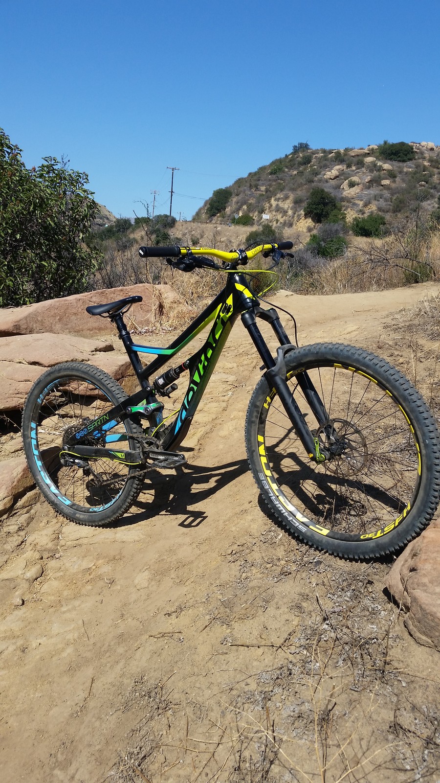 2016 devinci spartan carbon