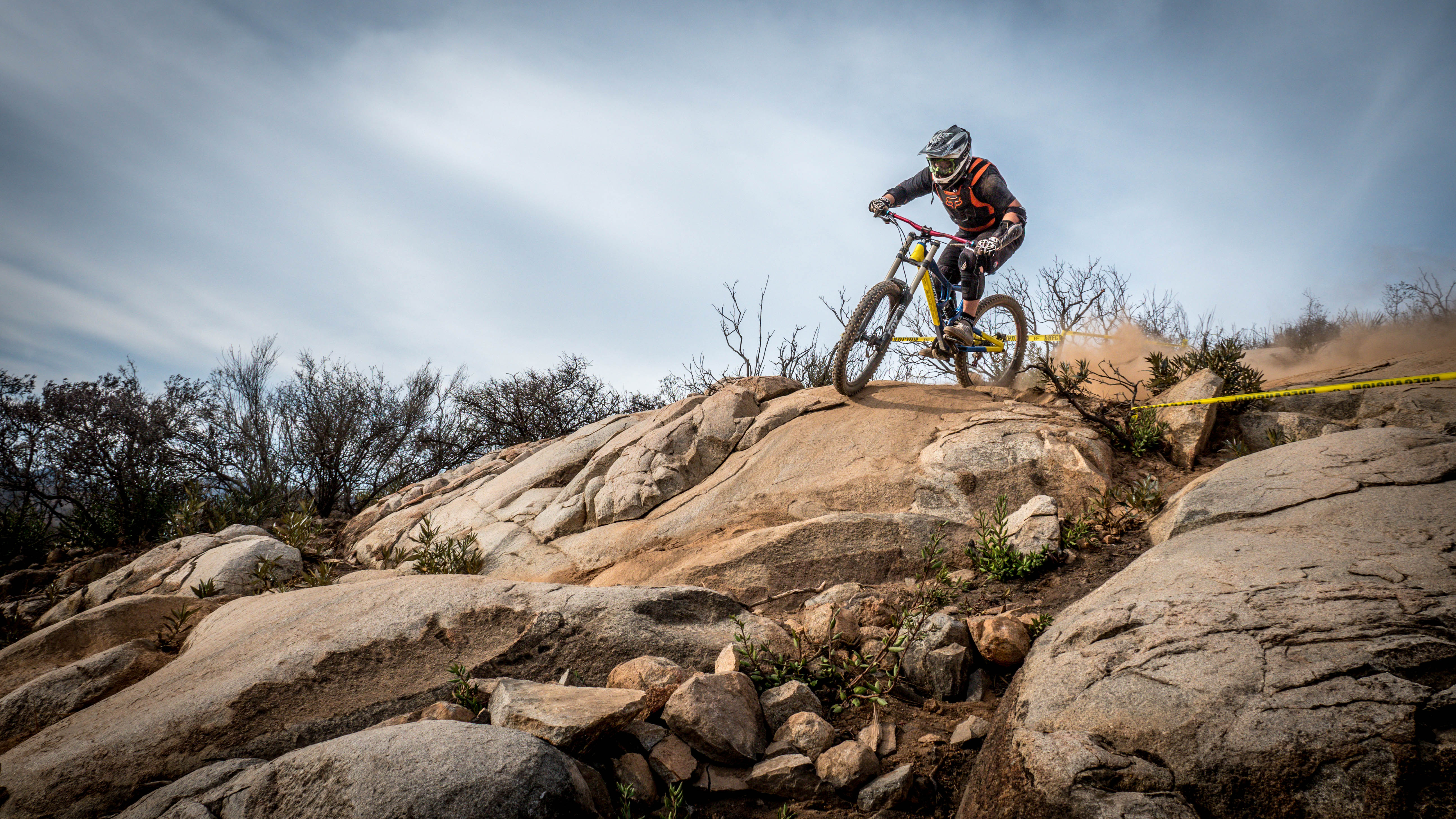 Alan "The Tank" in the rock garden entronke Mountain Biking