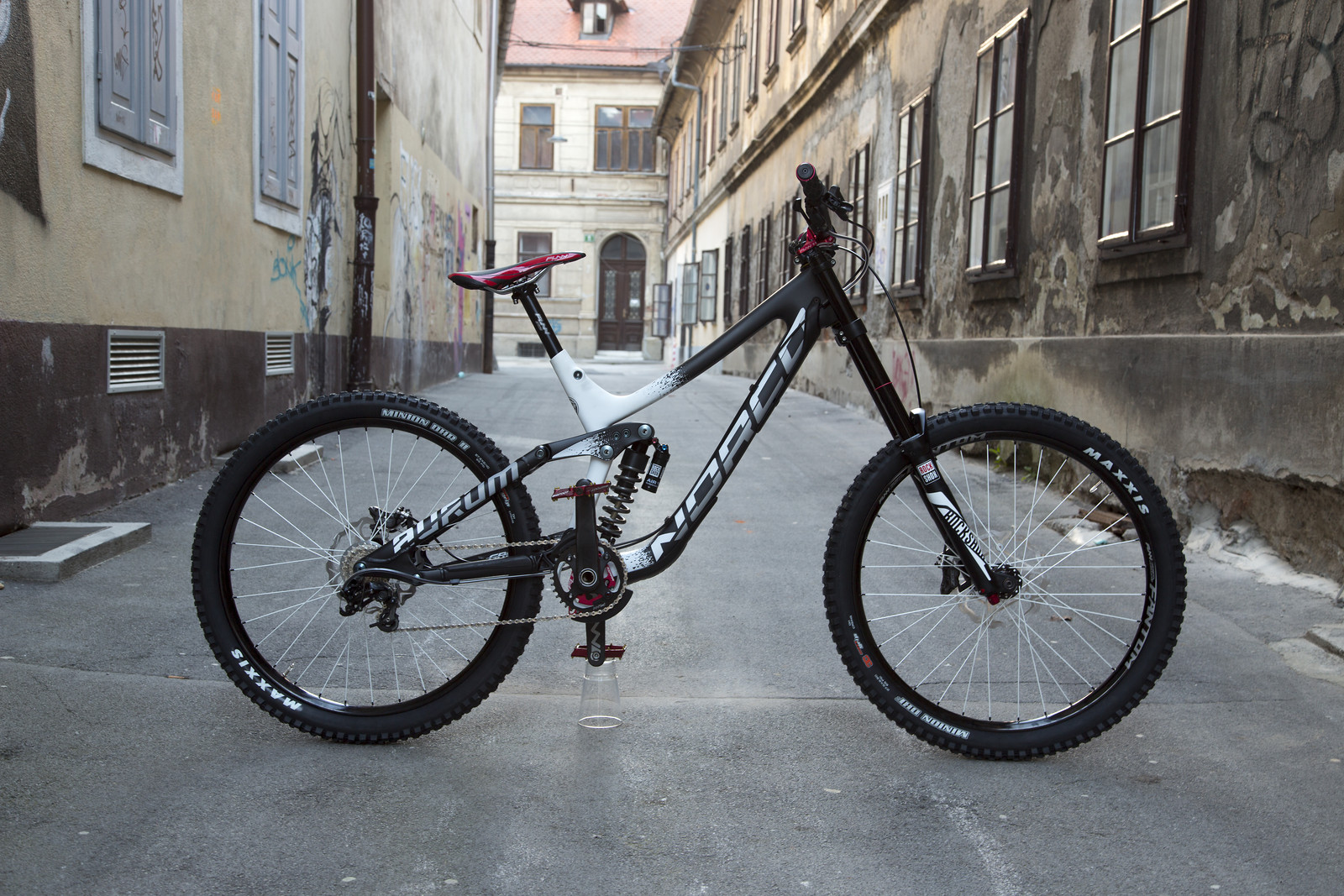 norco aurum 2016 price
