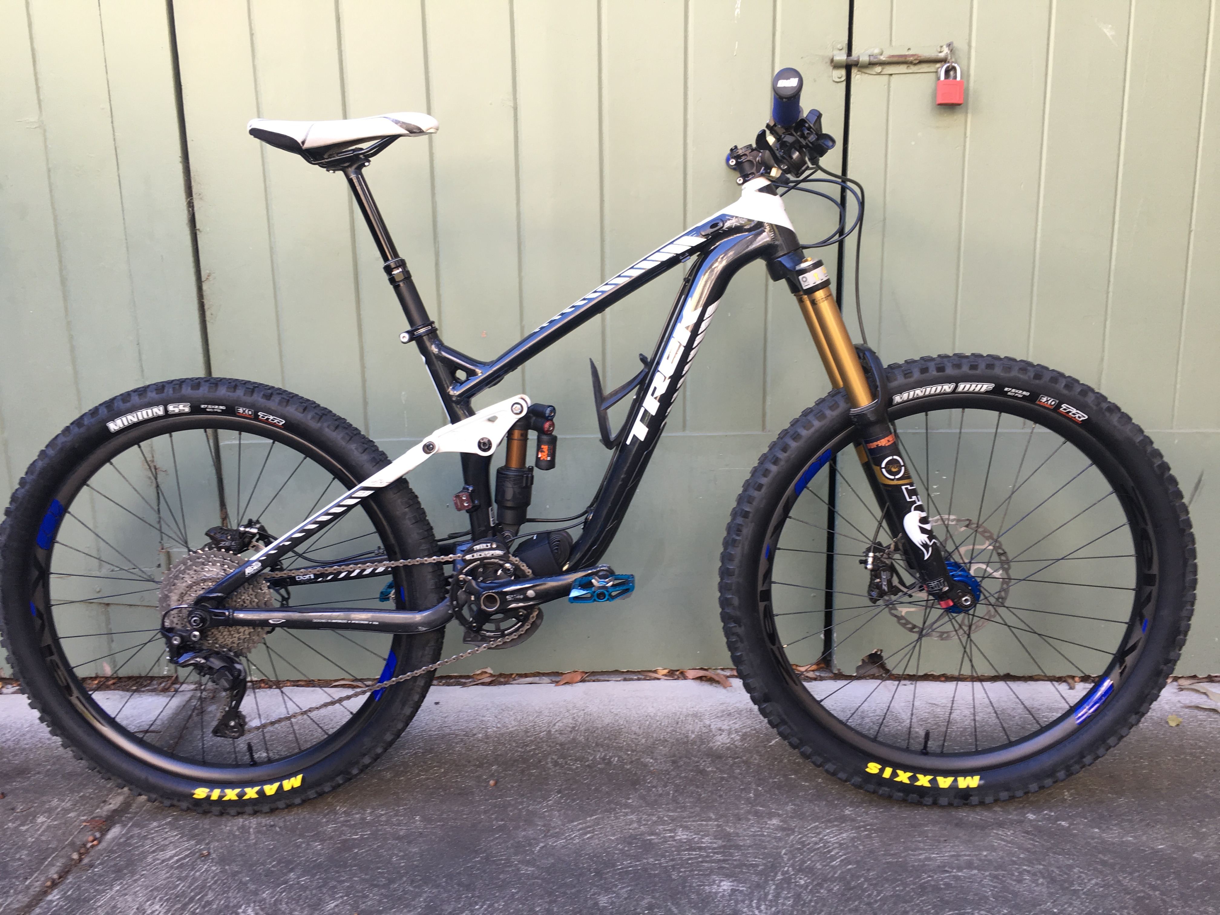 Trek Remedy 8 2014 Markeemark S Bike Check Vital Mtb