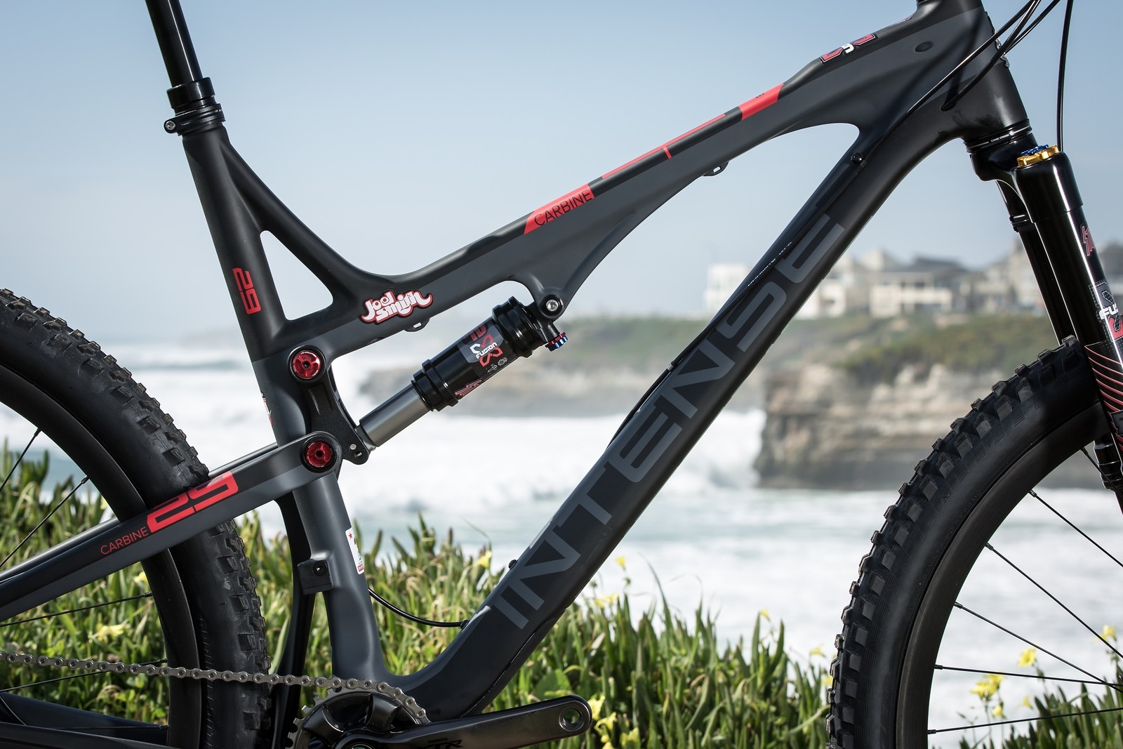 Intense Carbine 29 w/Revel-X HLR - X-Fusion Shox USA's Bike