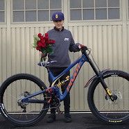 Pivot Phoenix 29 Ohlins DMR