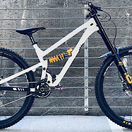Canfield ONE.2 29er DH Bike