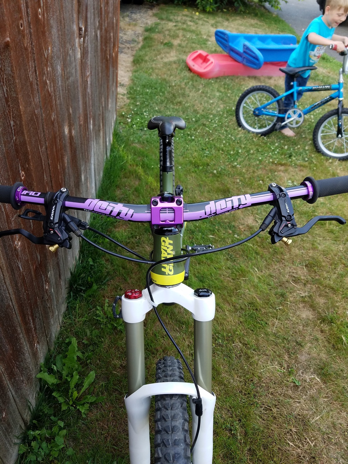 giant reign advanced 1 carbon