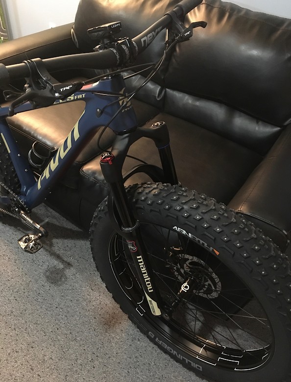 Pivot Les Fat Casting Couch Edition Fredostroyer S Bike Check
