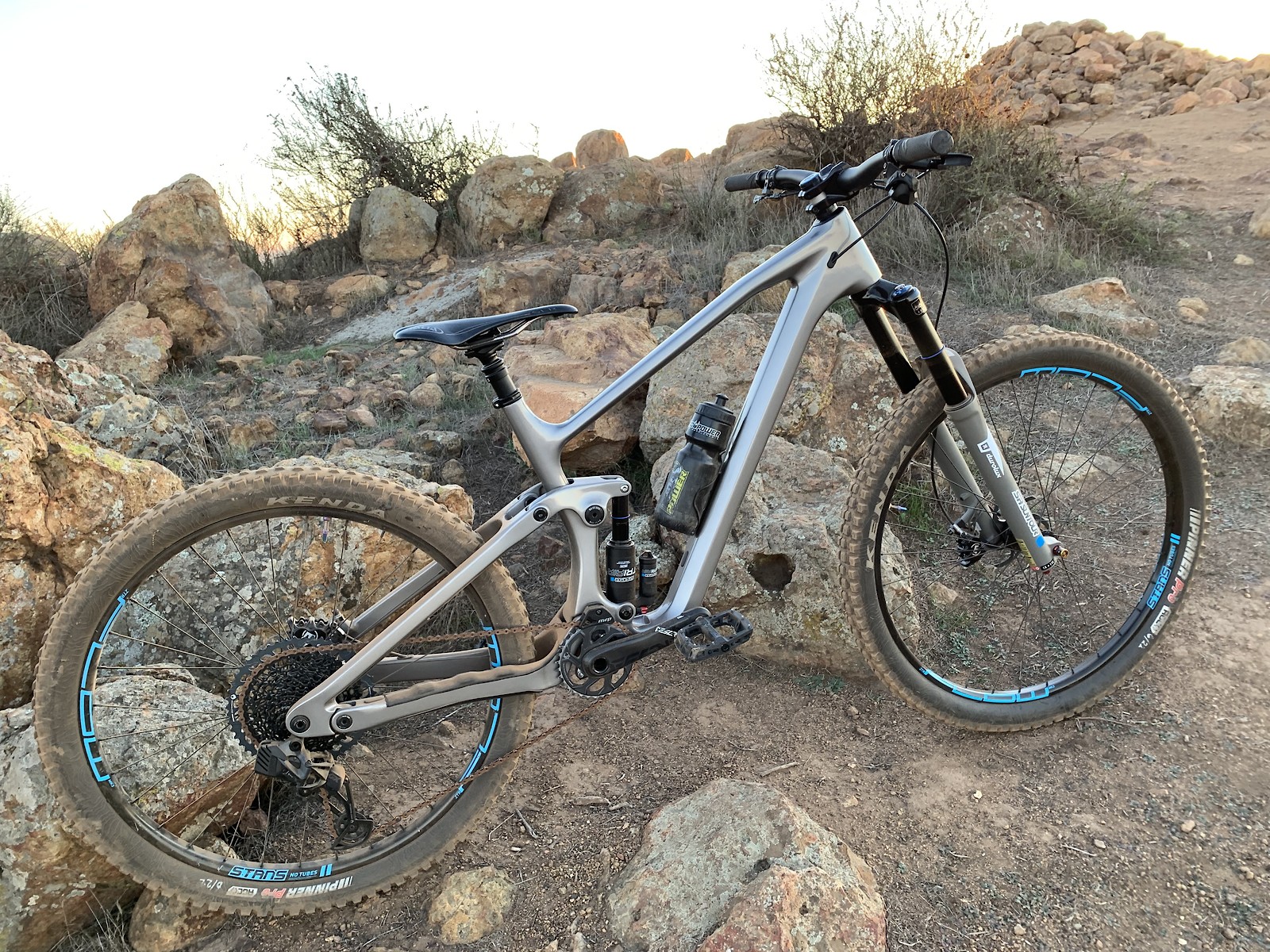 Carbonda FM1002 MX diegoahh5's Bike Check Vital MTB