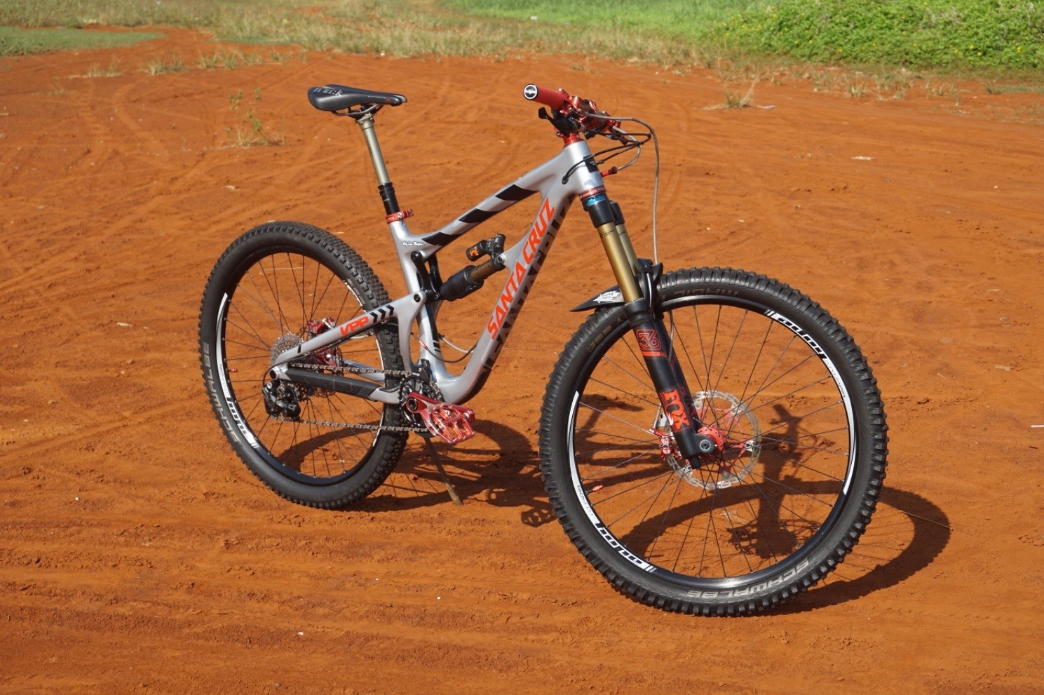 C*m様 2022FWノマドシーズン 2023 Santa Cruz Nomad 6 – Airpark Bike Co
