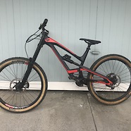 YT Capra Dual Crown