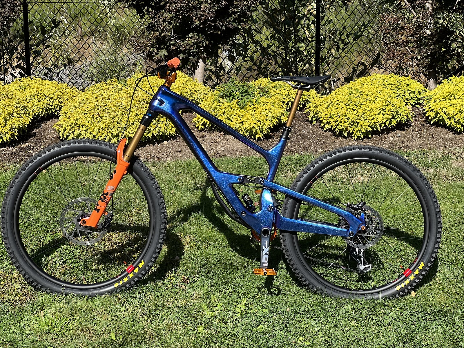 Cannondale Jekyll Custom Build - dirtandsnow's Bike Check
