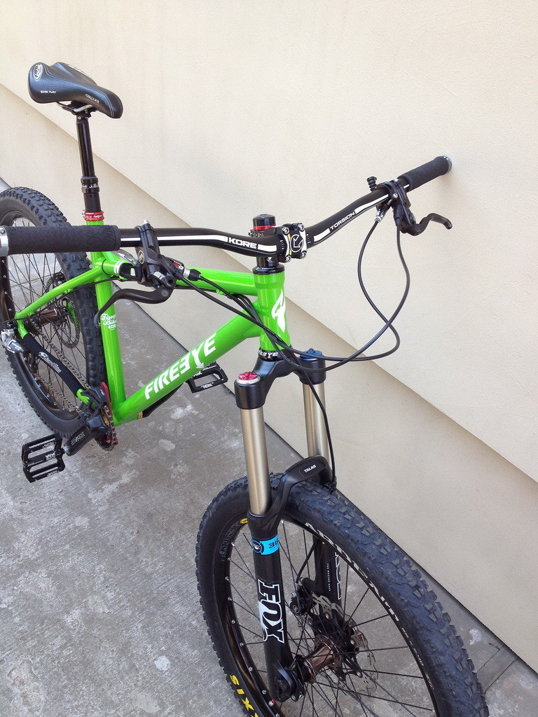 FIREEYE Hot Tail フレーム　Sサイズ Yahoo!オークション - 新品 FIREEYE HOT TAIL フレーム Sサイズ