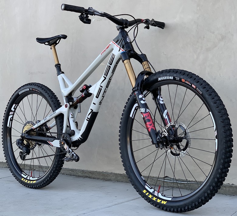 Intense primer 29 2021 Clearance